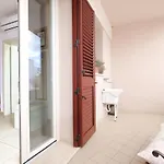 فندق مبيت وإفطار Adua Art كاسترينيانو دل كابو