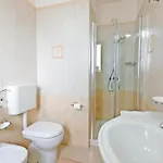 Adua Art كاسترينيانو دل كابو