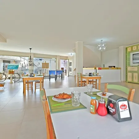 Adua Art Bed & Breakfast