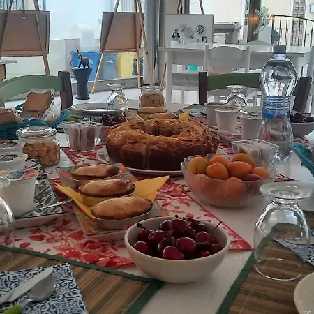 Bed and breakfast Adua Art 3*