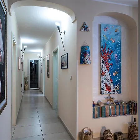 Bed and Breakfast Adua Art