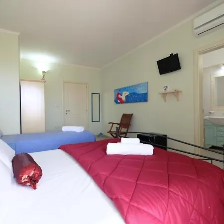 Bed & Breakfast Adua Art 4*