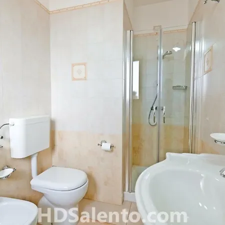 Adua Art Castrignano del Capo